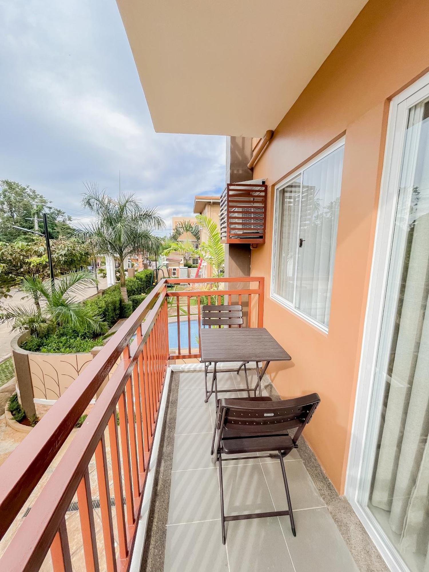 2 Bedroom And Studio Apartments With Private Pool And Gym In Vista Manors Verdant 푸에르토프린세사 외부 사진