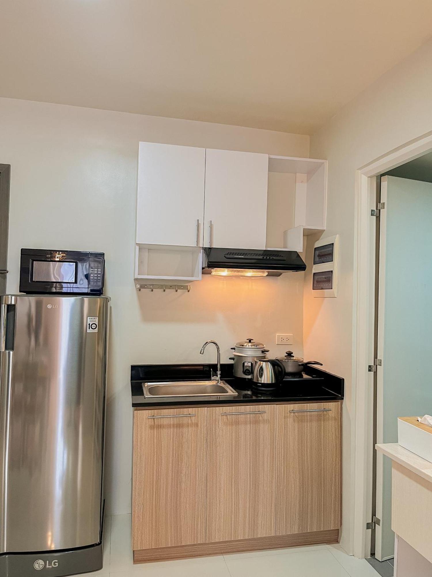 2 Bedroom And Studio Apartments With Private Pool And Gym In Vista Manors Verdant 푸에르토프린세사 외부 사진