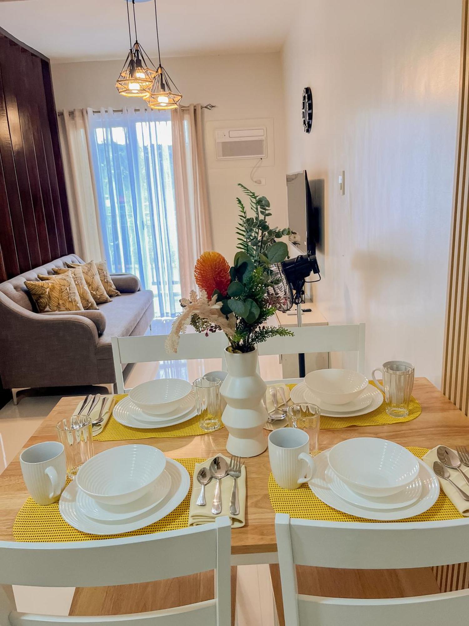 2 Bedroom And Studio Apartments With Private Pool And Gym In Vista Manors Verdant 푸에르토프린세사 외부 사진