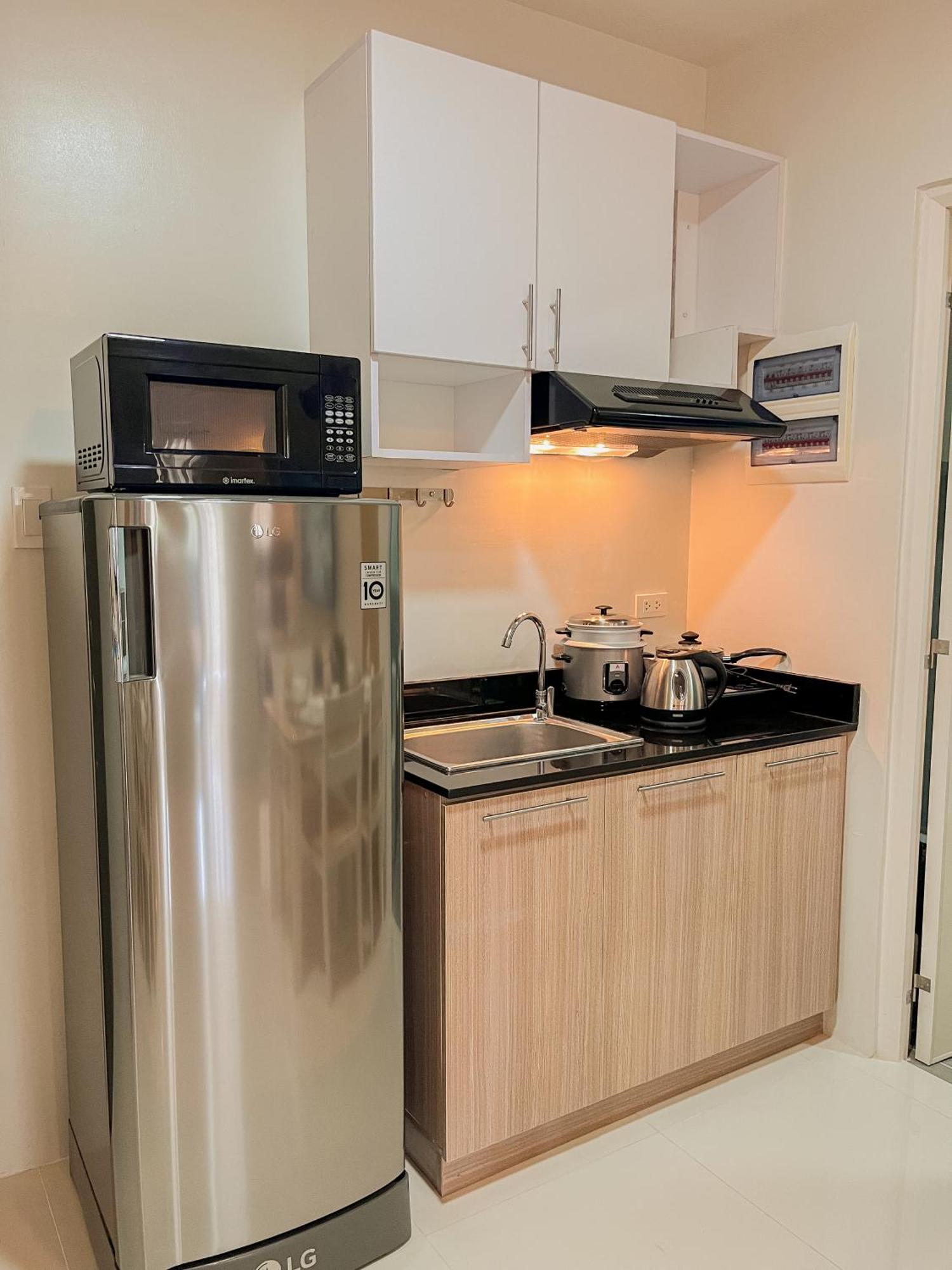2 Bedroom And Studio Apartments With Private Pool And Gym In Vista Manors Verdant 푸에르토프린세사 외부 사진