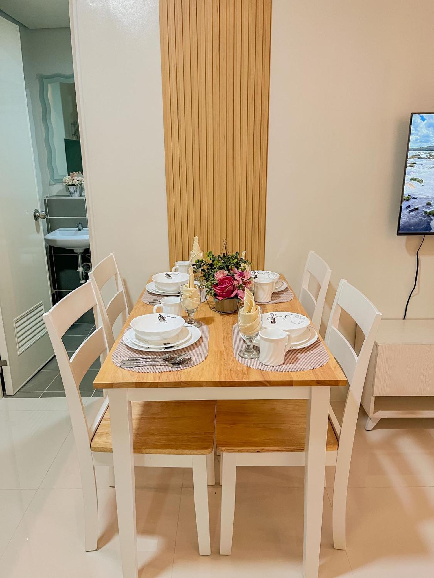 2 Bedroom And Studio Apartments With Private Pool And Gym In Vista Manors Verdant 푸에르토프린세사 외부 사진
