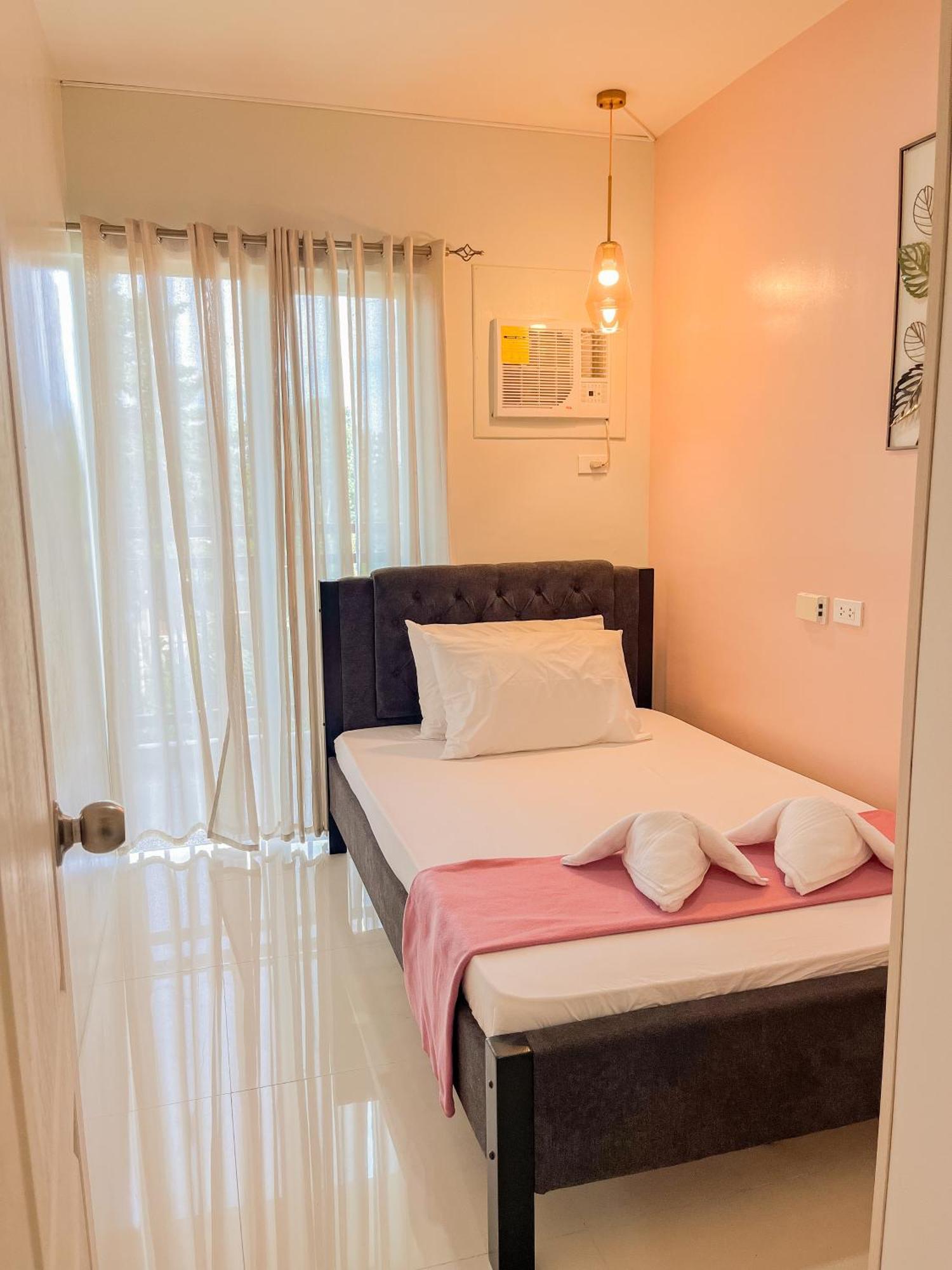 2 Bedroom And Studio Apartments With Private Pool And Gym In Vista Manors Verdant 푸에르토프린세사 외부 사진