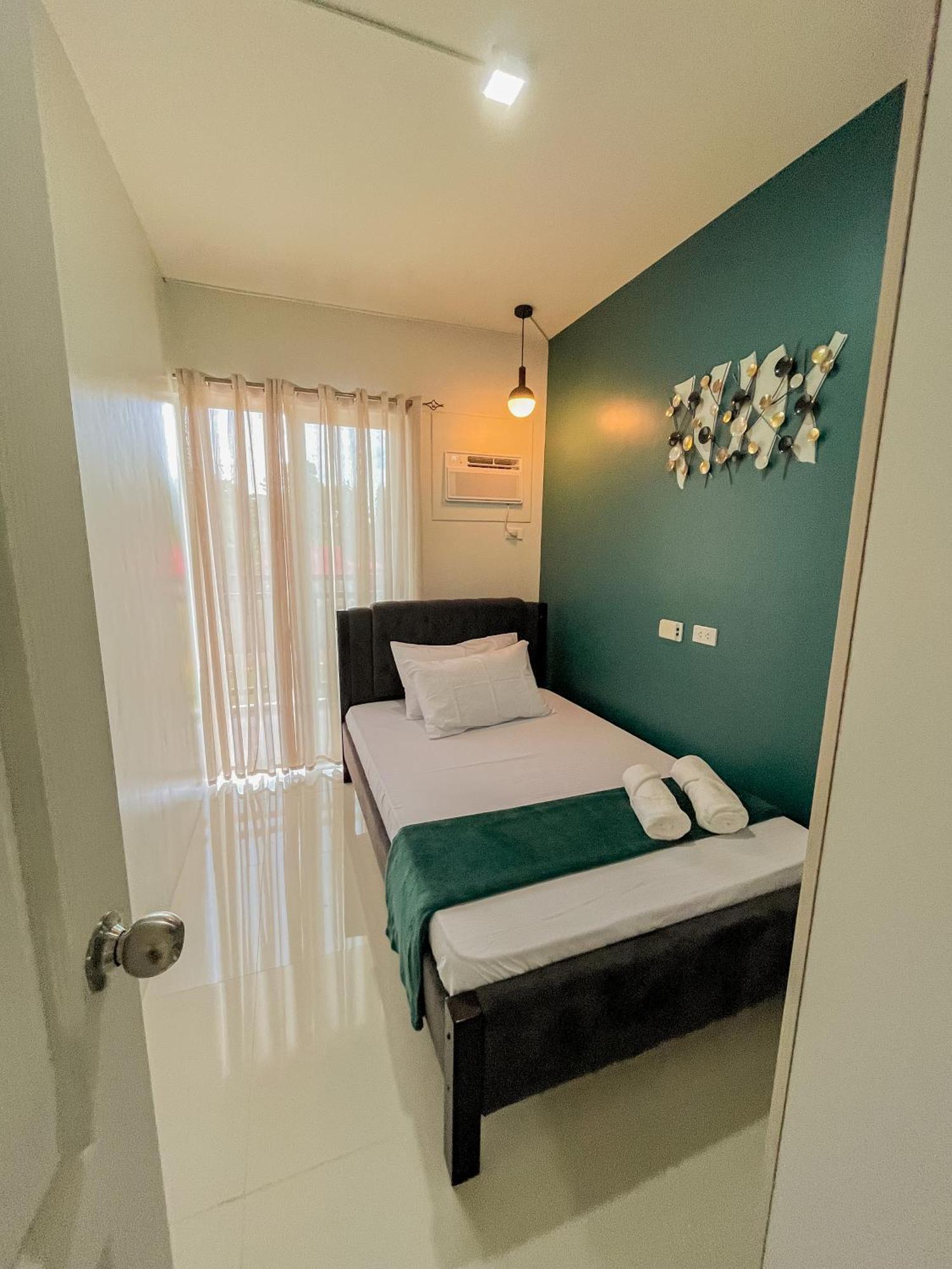 2 Bedroom And Studio Apartments With Private Pool And Gym In Vista Manors Verdant 푸에르토프린세사 외부 사진