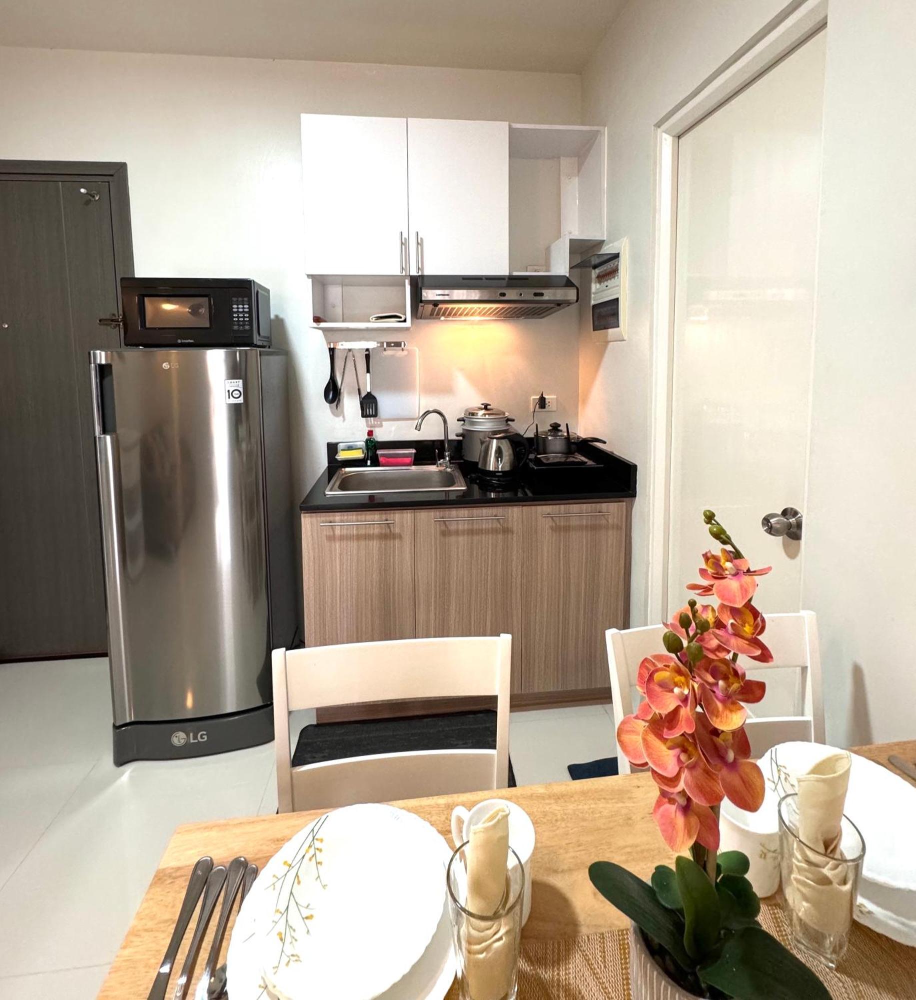 2 Bedroom And Studio Apartments With Private Pool And Gym In Vista Manors Verdant 푸에르토프린세사 외부 사진